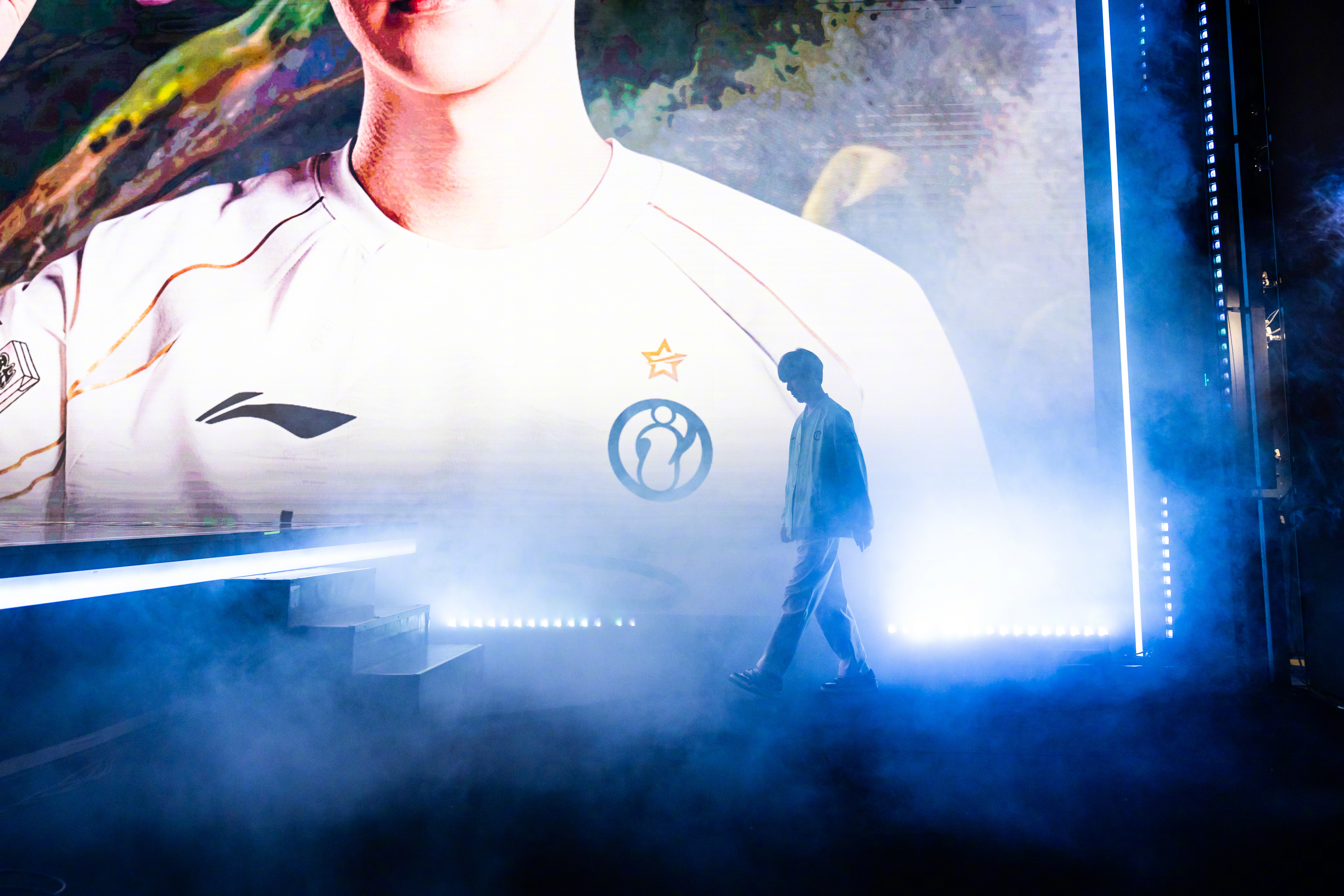 BLG血洗PSG,Elk拿下关键大龙宿命之战淘汰赛,引爆全场热议 BLG血洗PSG,Elk拿下关键大龙宿命之战淘汰赛,引爆全场热议