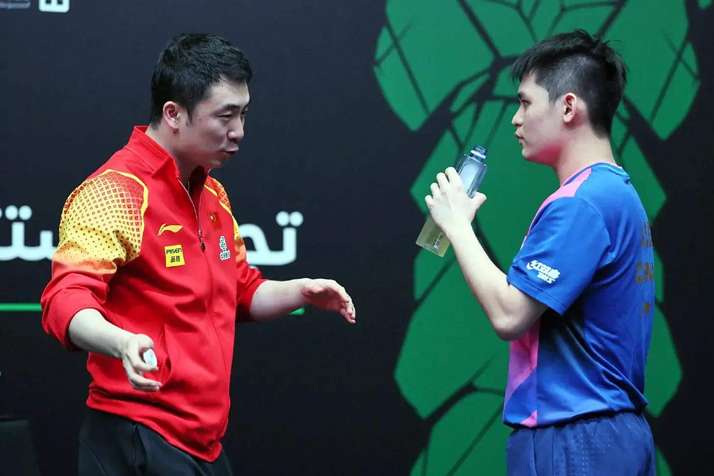 HKA翻盘BRO,Faker极限生还后反打鏖战多局四强赛,强势挺进下一轮 HKA翻盘BRO,Faker极限生还后反打鏖战多局四强赛,强势挺进下一轮