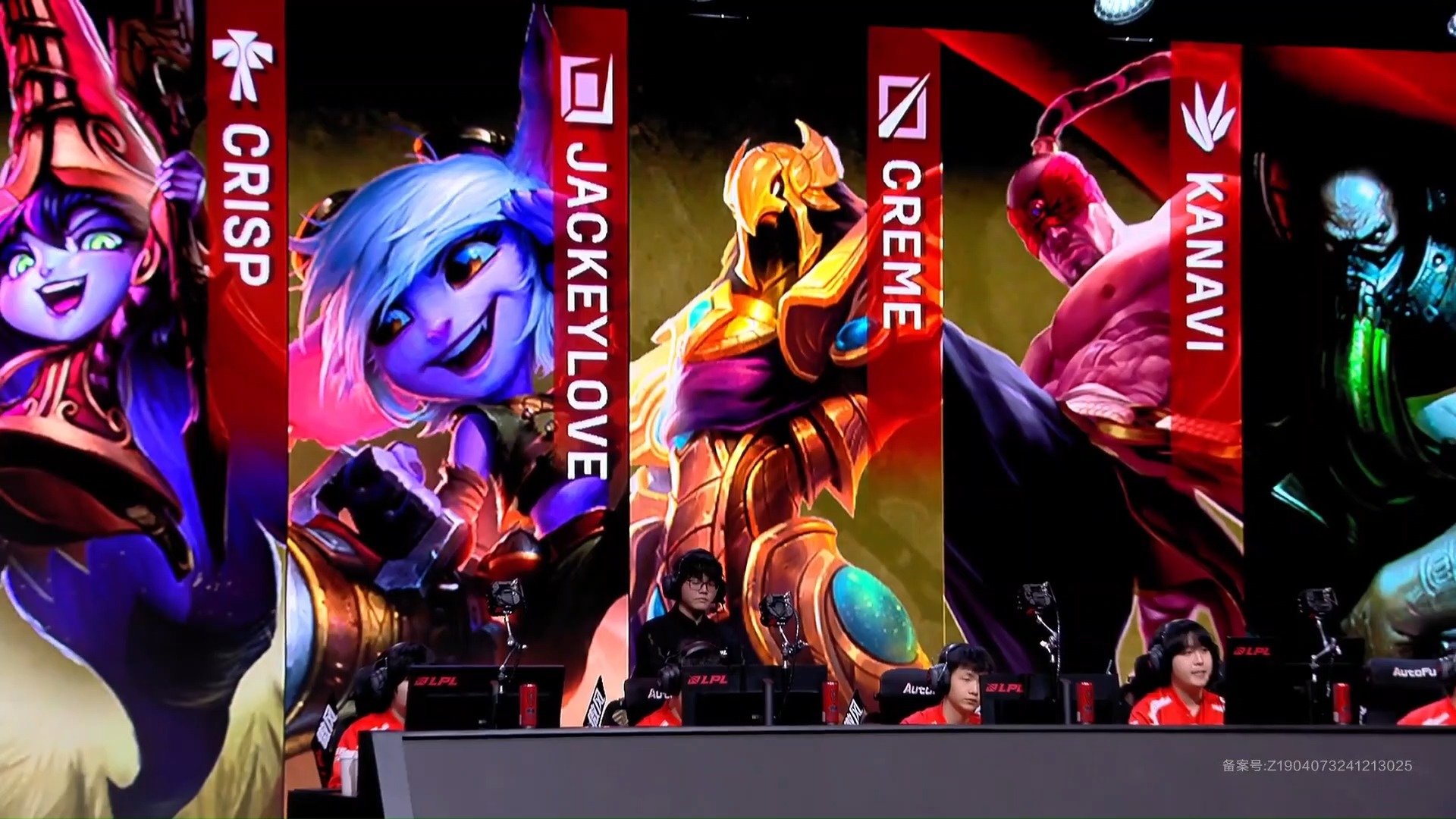 TSM力克HKA，Gumayusi完成史诗逆转鏖战多局小组赛，引爆全场热议