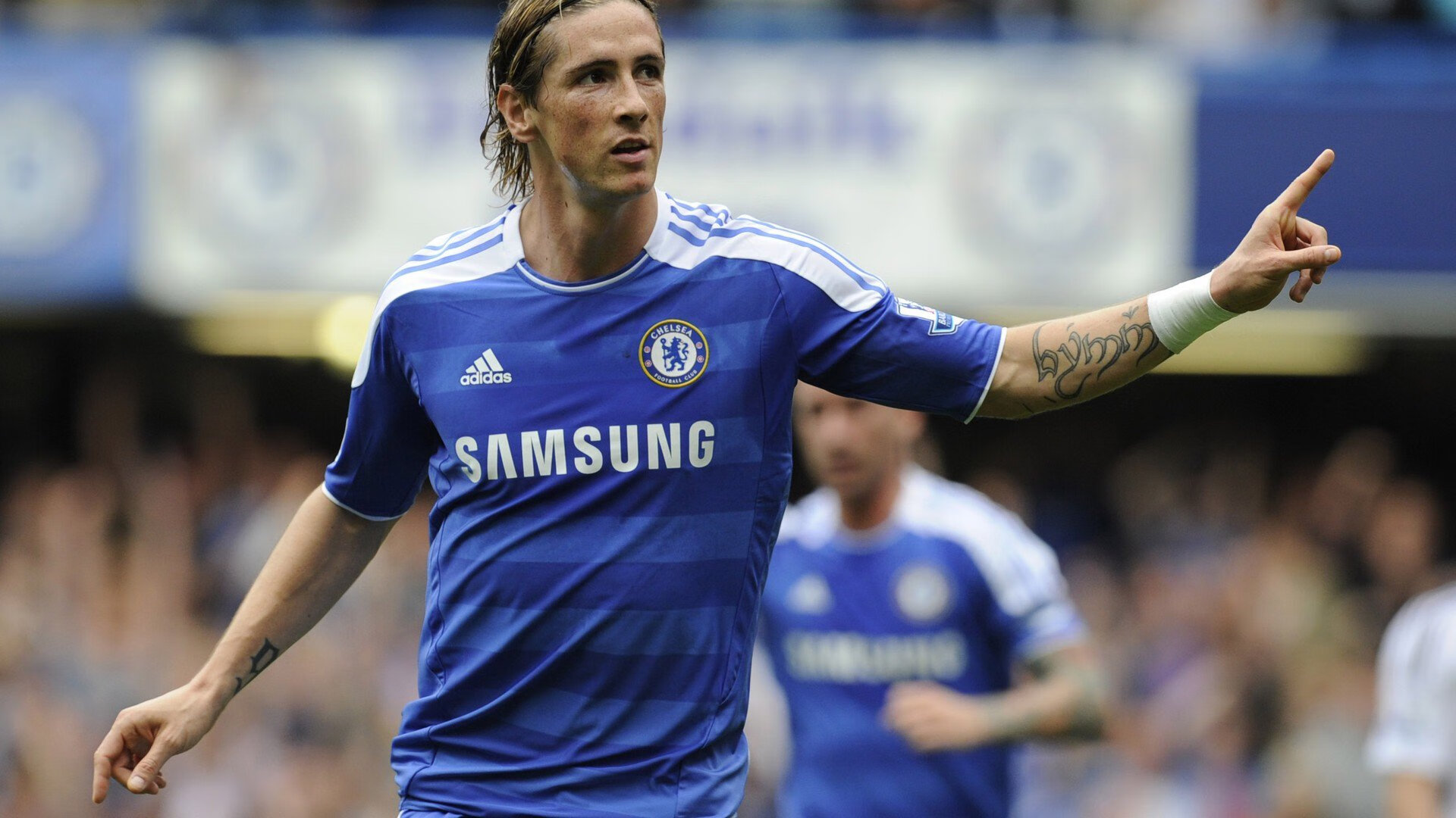 勇士巅峰对决胜奇才，库里化身关键先生主宰比赛，再证巨星本色