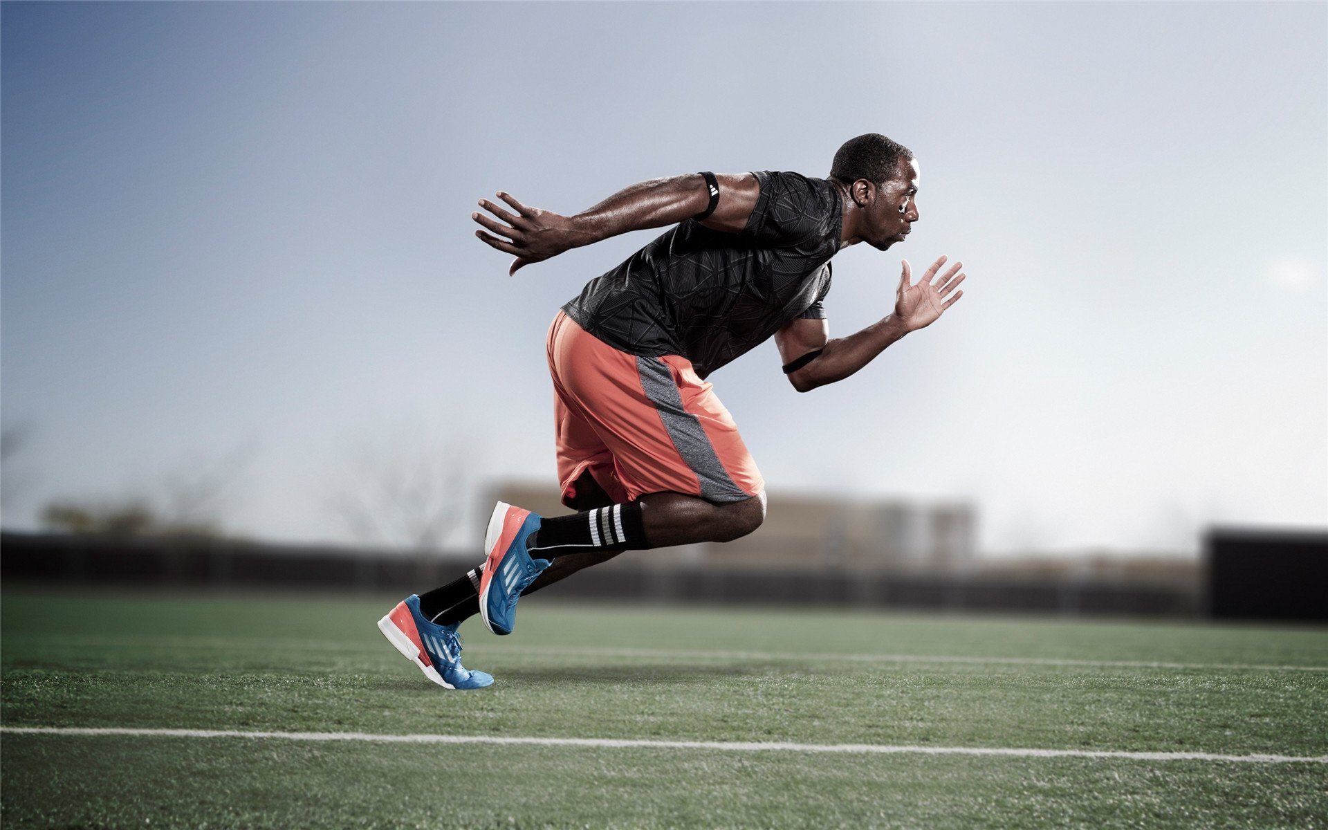 纪录之夜!西亚卡姆狂砍新高分,雷霆强势压制勇士展现实力